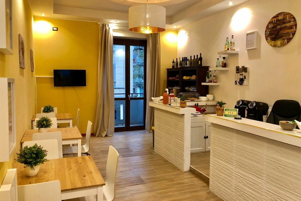 Golden Milano Hotel Εξωτερικό φωτογραφία