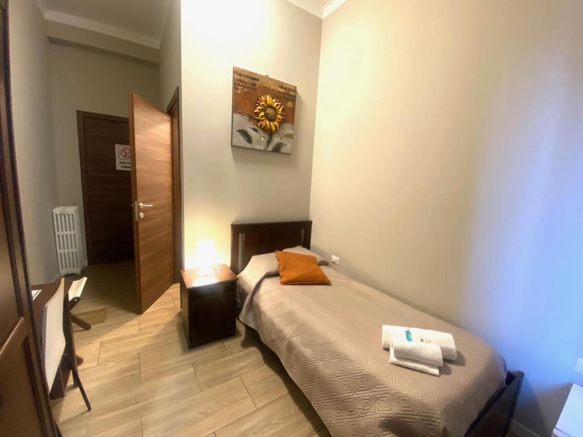 Golden Milano Hotel Εξωτερικό φωτογραφία