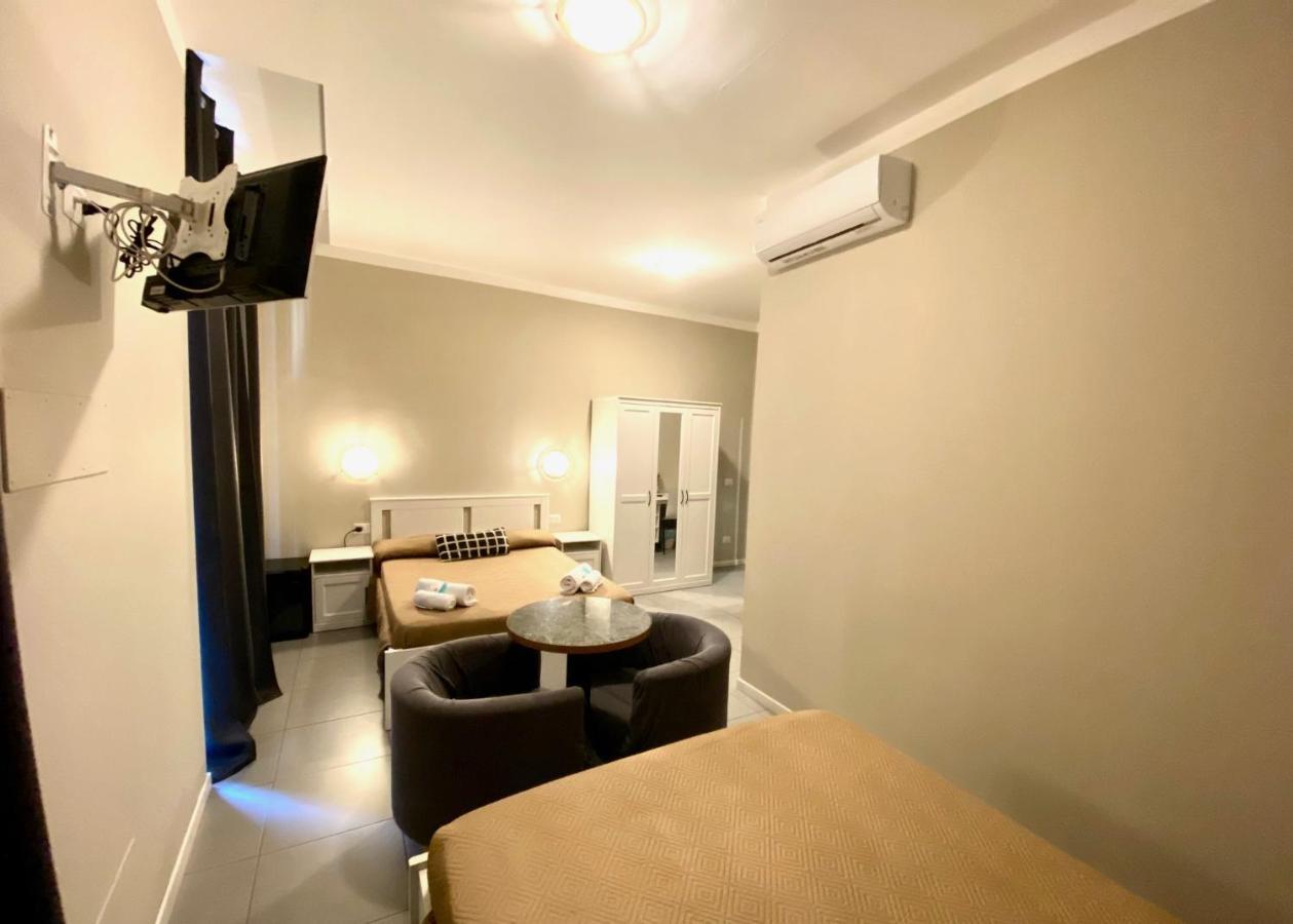 Golden Milano Hotel Εξωτερικό φωτογραφία
