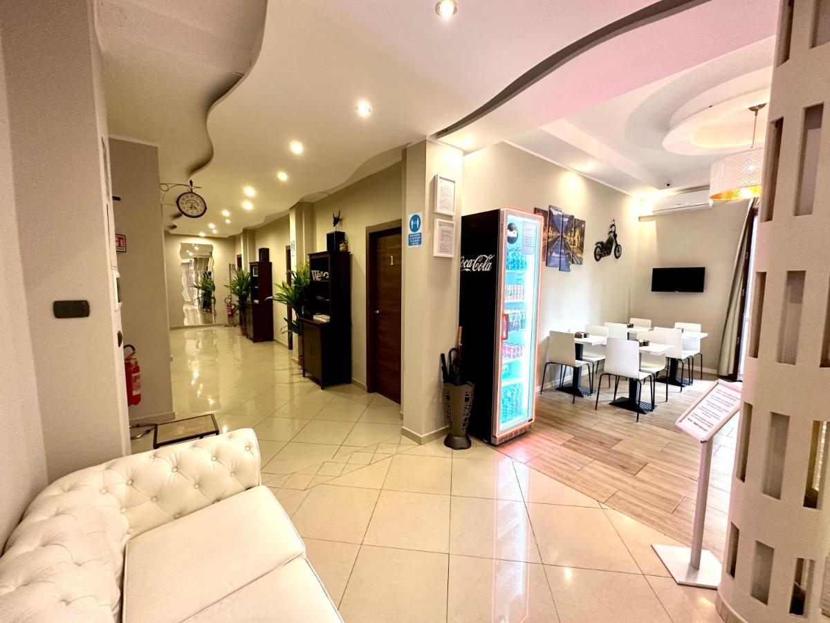 Golden Milano Hotel Εξωτερικό φωτογραφία