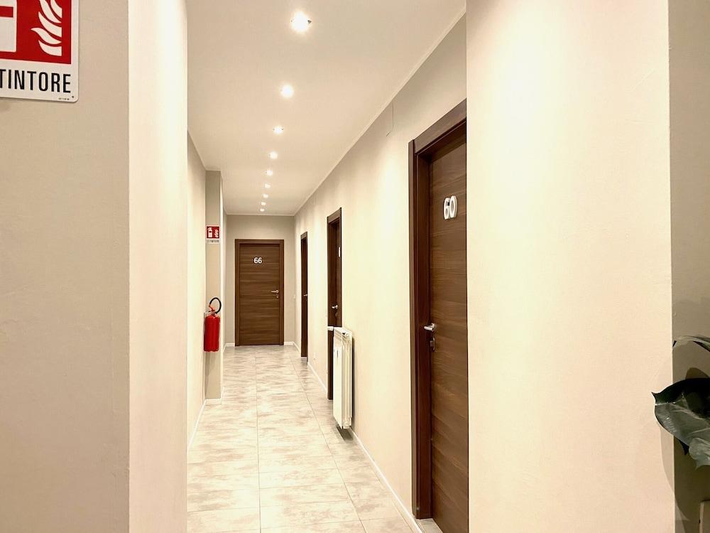 Golden Milano Hotel Εξωτερικό φωτογραφία